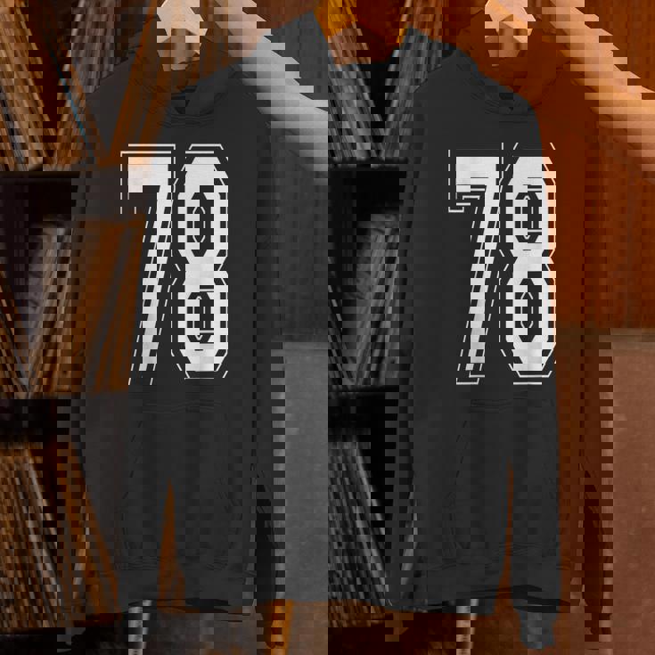 ナンバー78 バーシティスタイル ボールド スポーツ 誕生日 ジャージ パーカー