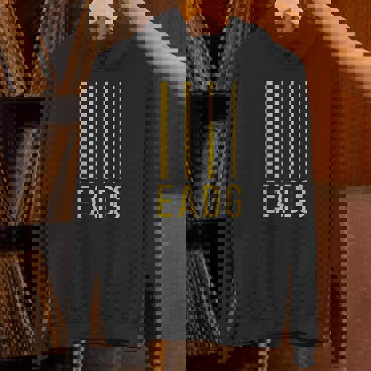 ベースプレーヤーギタリスト Eadg 4弦ベースギター パーカー