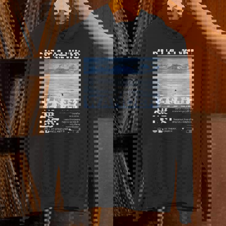 ペンギン「でもどうして」Mountain But Why Meme パーカー