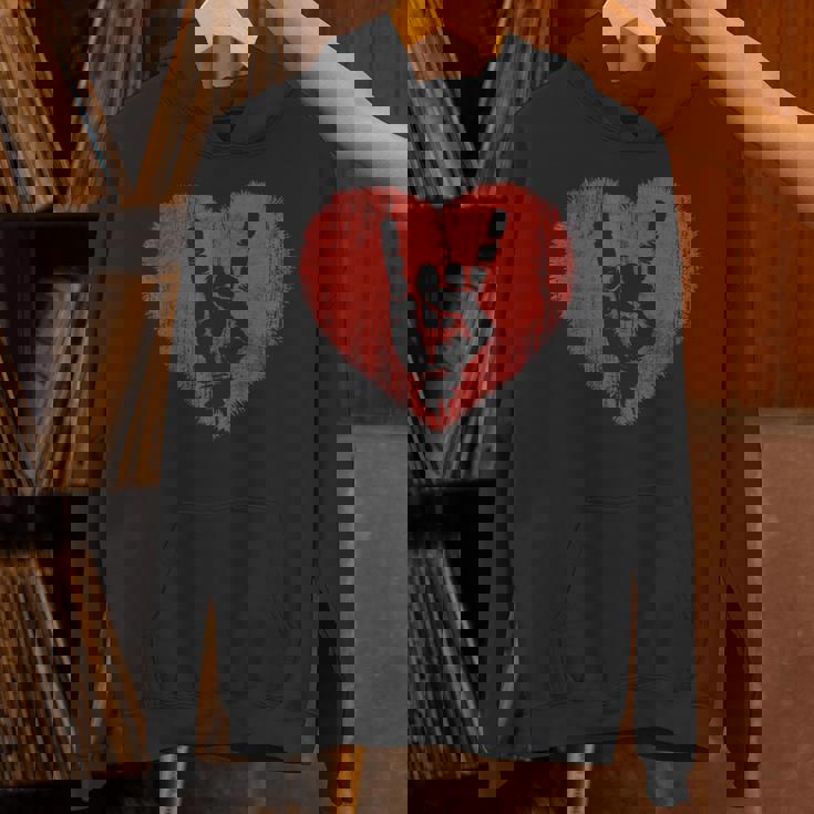 ロックミュージックラバーレッドハートロックンロール パーカー