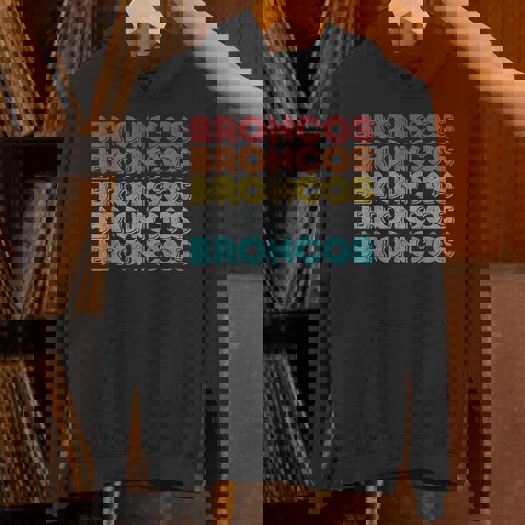 ヴィンテージ レトロ ブロンコス パーカー