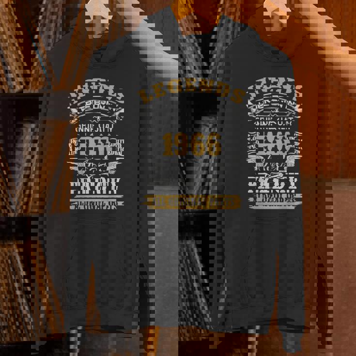 伝説は1966年にヴィンテージ60歳の誕生日に生まれました60歳 長袖tシャツ パーカー