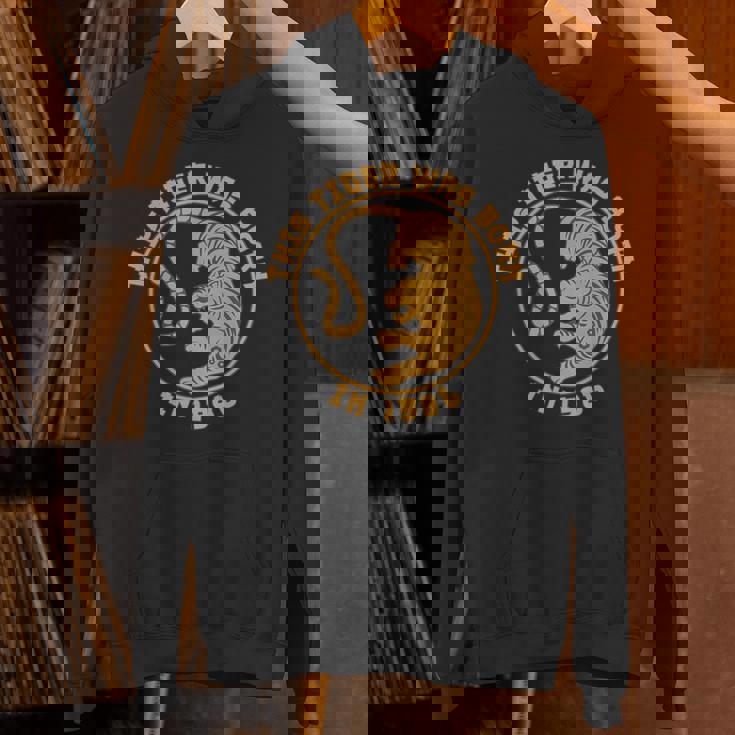 寅年 干支 月星占い 1986年誕生 パーカー