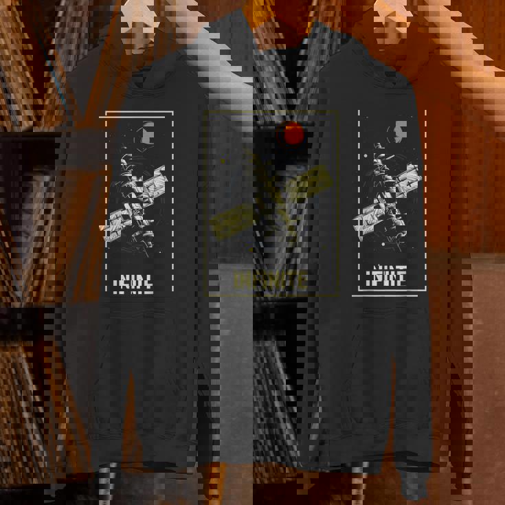 無限宇宙ステーション 衛星 宇宙 ヴィンテージ レトロ コスモス Infinitepacetationtar パーカー