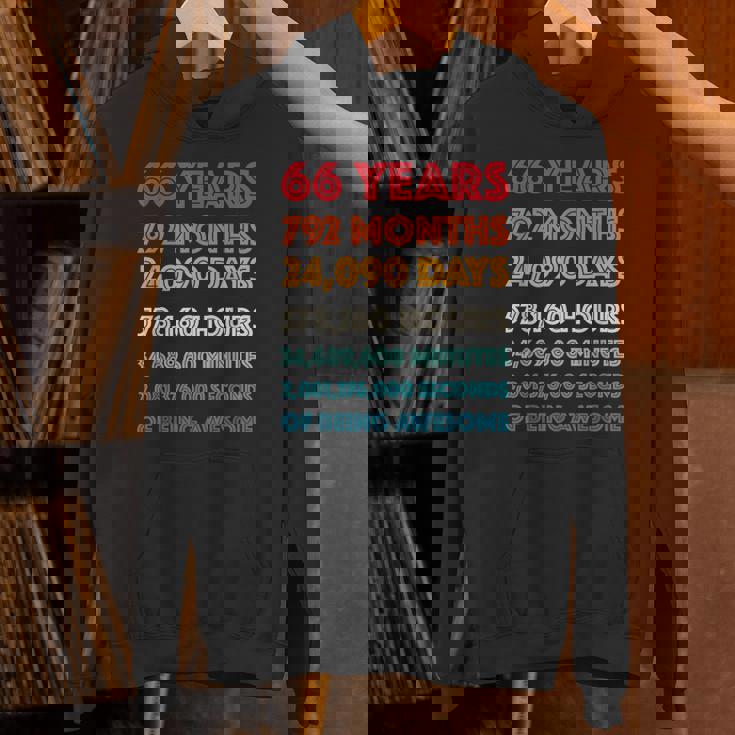 素晴らしい66歳の誕生日プレゼント 面白い レトロ 66歳の誕生日 パーカー