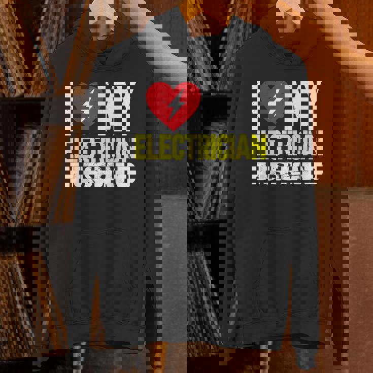 電気技師の夫が大好き パーカー