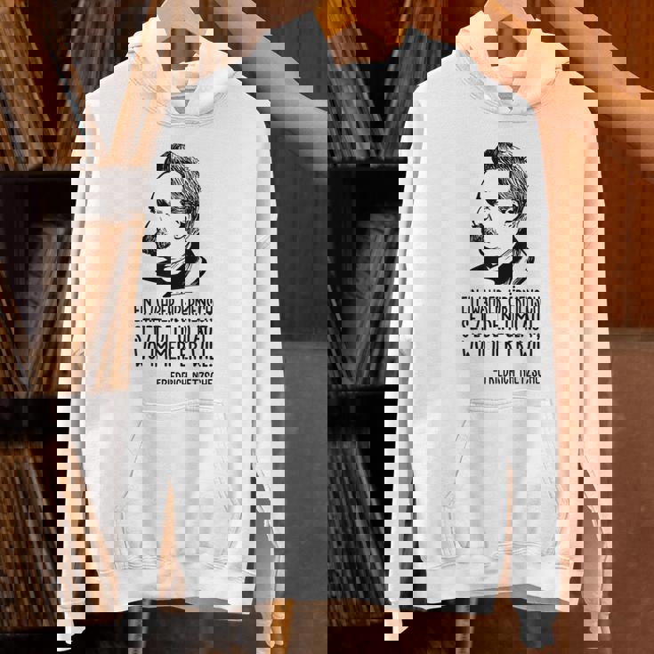 フリードリヒ・ニーチェ哲学 ドイツ哲学 パーカー