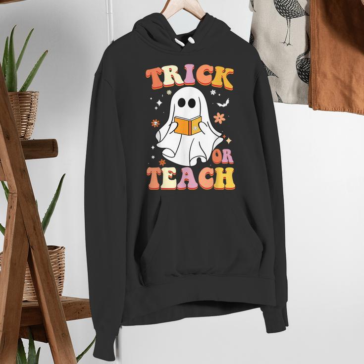 Retro Vintage Groovy Trick Or Teach Teacher Halloween For Men Women Kids Women's Hoodie, Groovy Teacher Hoodies, funny gift