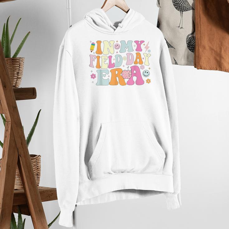 In My Field Day Era Teacher Kids Cute Groovy Field Day Women's Hoodie, Groovy Teacher Hoodies, funny gift In My Field Day Era Teacher Kids Cute Groovy Field Day Women's Hoodie, Groovy Teacher Hoodies, funny gift