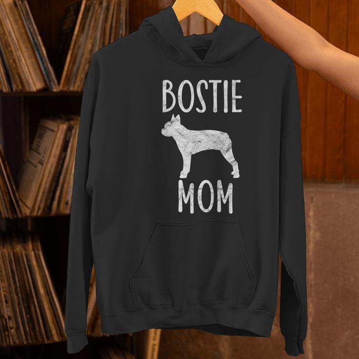 Vintage Boston Terrier Mom Dog Owner Bostie Mother Women's Hoodie, Boston Terrier Mom Hoodies, gift for family, gift for coworker