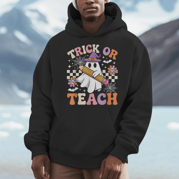 Trick Or Teach Groovy Teacher Halloween Retro Ghost Men Hoodie, Groovy Teacher Gifts, funny design