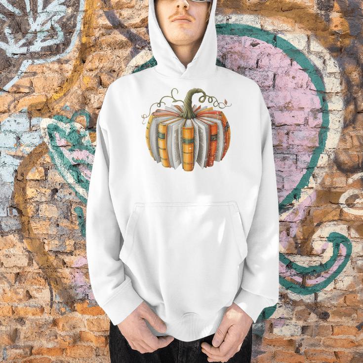 Teachers Students Fall Book Pumpkin Fall Librarians Bookworm Men Hoodie, gift for family, gift for coworker