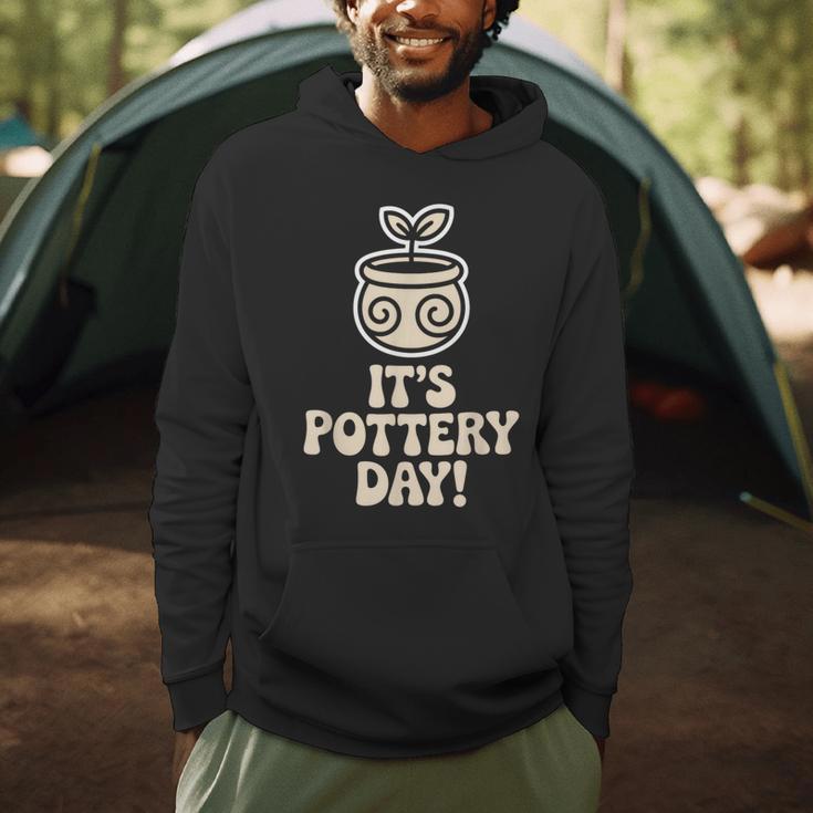 Its Pottery Day Clay Craft Ceramic Hobby Artisan Art Teacher Men Hoodie, novelty gifts, funny gifts Its Pottery Day Clay Craft Ceramic Hobby Artisan Art Teacher Men Hoodie, novelty gifts, funny gifts