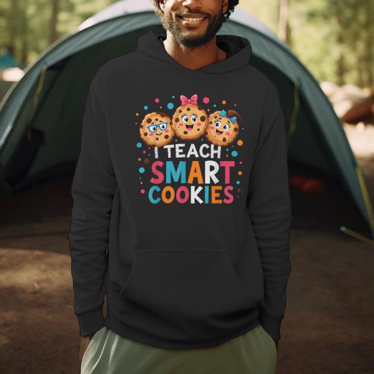 I Teach Smart Cookies Cute Back To School Teacher Men Hoodie, novelty gifts, funny gifts