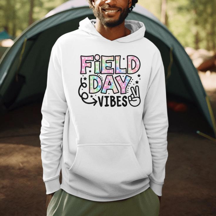 Field Day Vibes For Teacher Kids Happy Field Day 2025 Men Hoodie, novelty gifts, funny gifts Field Day Vibes For Teacher Kids Happy Field Day 2025 Men Hoodie, novelty gifts, funny gifts