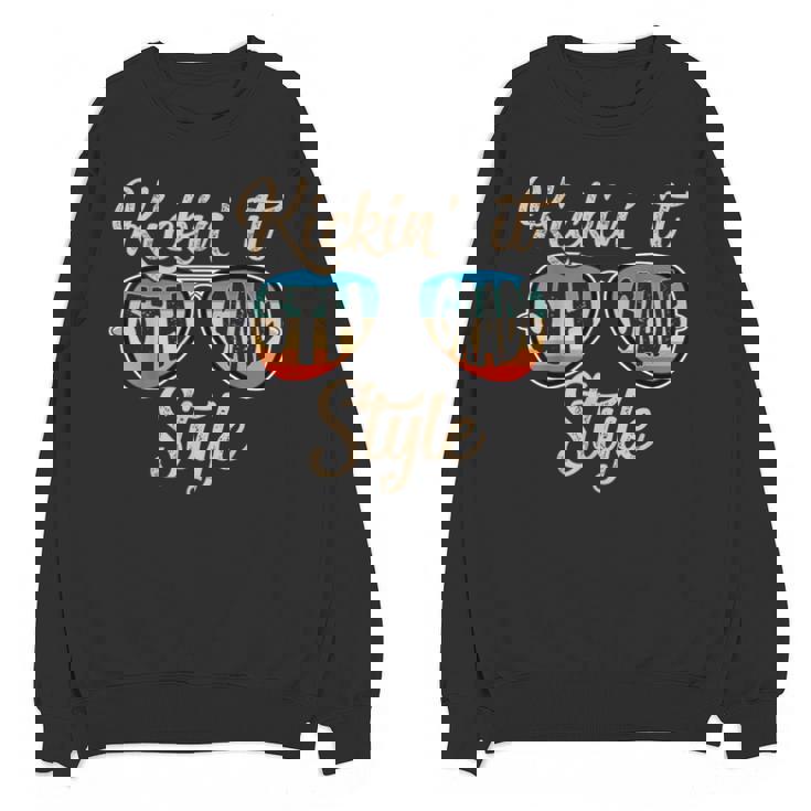 P41l Retro Kickin It 5th Grade Style Teacher Back To School For Men Women Girls Kids Unisex Sweatshirt