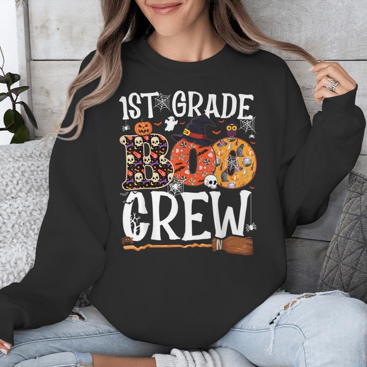 1st Grade Boo Crew Cute Ghost Halloween Teacher Kids Unisex Sweatshirt, funny design