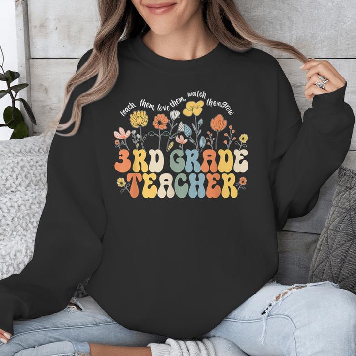 3rd Third Grade Teacher Appreciation Teaching Wildflowers Unisex Sweatshirt, funny design