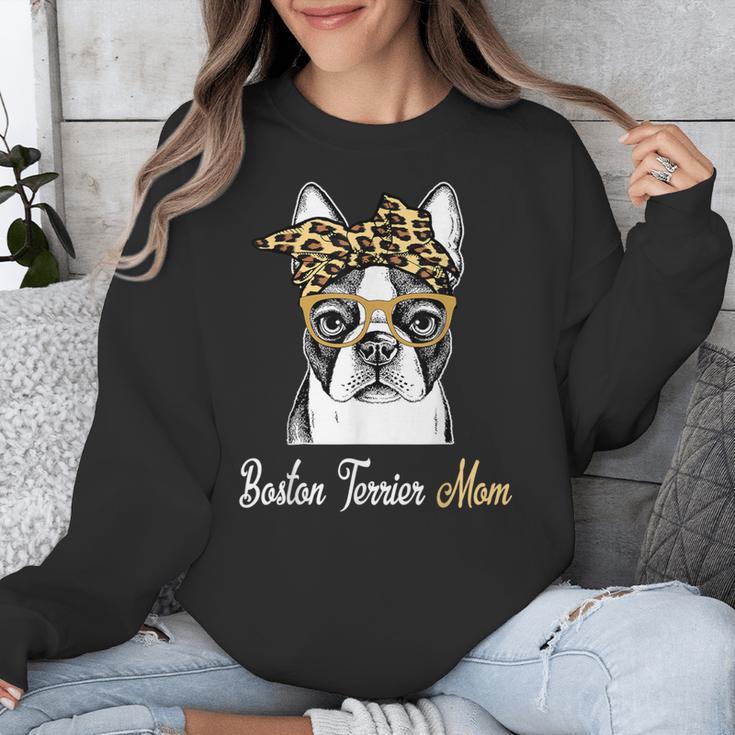 Birthday And Mother's Day -Boston Terrier Mom Unisex Sweatshirt, Mom Gifts, funny design