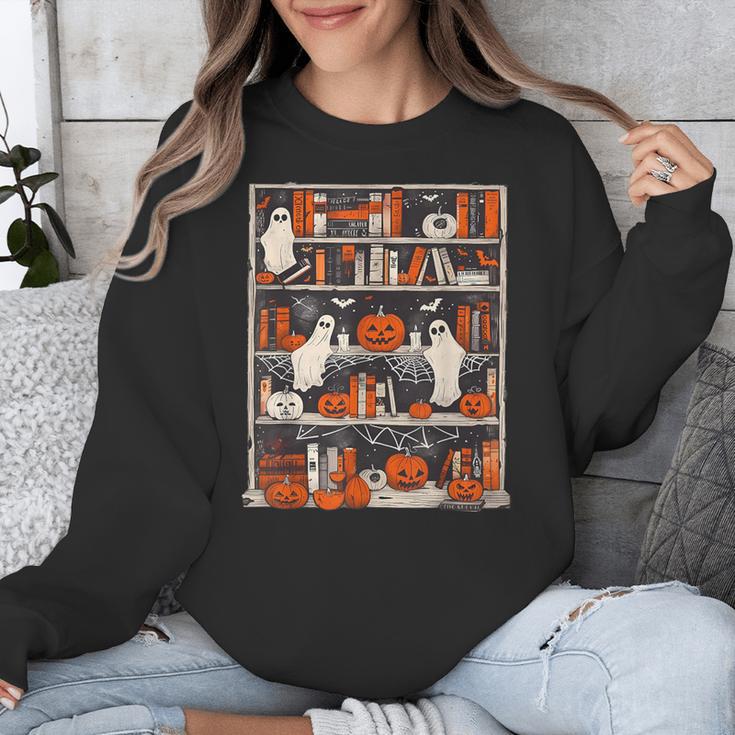 Cute Ghost Book Reading Books Lover Spooky Teacher Halloween Unisex Sweatshirt, funny design