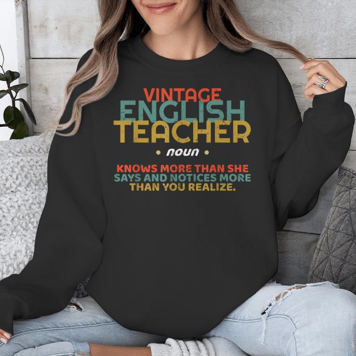 ENGLISH TEACHER Definition Vintage Tee T-Shirt Unisex Sweatshirt, English Teacher Gifts, funny design ENGLISH TEACHER Definition Vintage Tee T-Shirt Unisex Sweatshirt, English Teacher Gifts, funny design