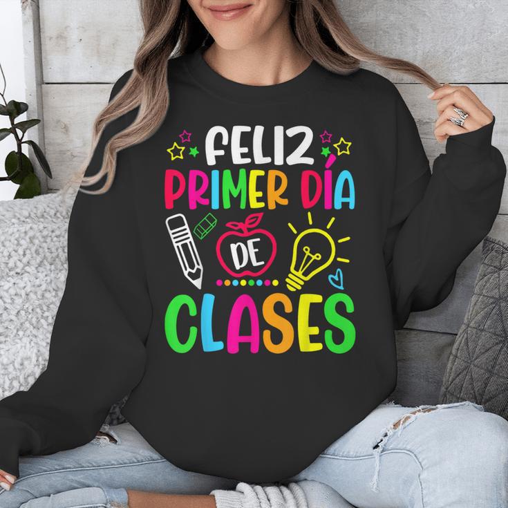 Feliz Primer Dia De Clases Kids Girl Teacher Spanish School Unisex Sweatshirt, funny design Feliz Primer Dia De Clases Kids Girl Teacher Spanish School Unisex Sweatshirt, funny design
