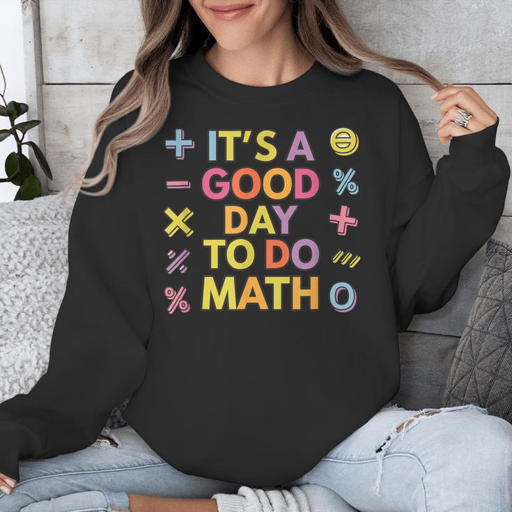 Good Day To Do Math Teacher Appreciation Day Science Unisex Sweatshirt, Science Teacher Gifts, funny design Good Day To Do Math Teacher Appreciation Day Science Unisex Sweatshirt, Science Teacher Gifts, funny design