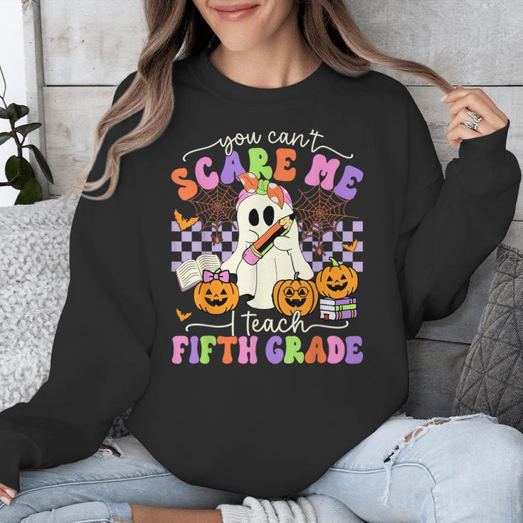 Halloween Teacher You Can't Scare Me I Teach Fifth Grade Unisex Sweatshirt, funny design