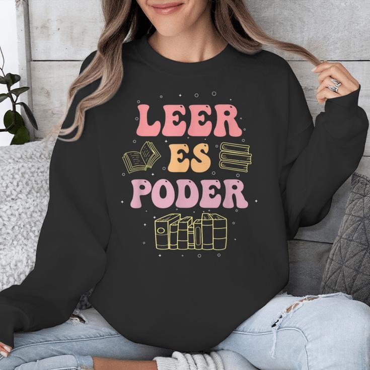 Leer Es Poder Groovy Spanish Teacher Bilingual Maestra Men Women Unisex Sweatshirt, Groovy Teacher Gifts, funny design Leer Es Poder Groovy Spanish Teacher Bilingual Maestra Men Women Unisex Sweatshirt, Groovy Teacher Gifts, funny design