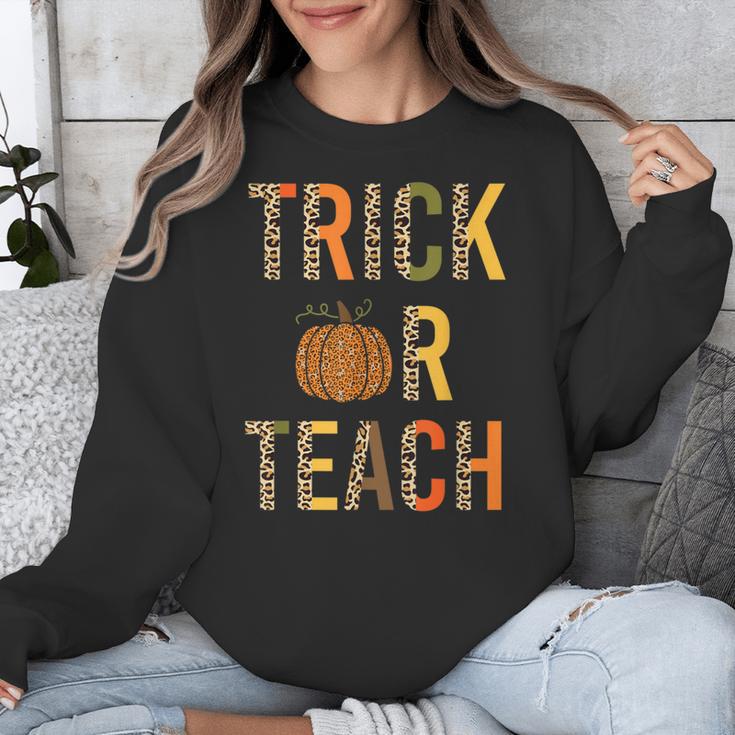 Leopard Trick Or Teach Halloween Teacher Costume Women Unisex Sweatshirt, funny design Leopard Trick Or Teach Halloween Teacher Costume Women Unisex Sweatshirt, funny design