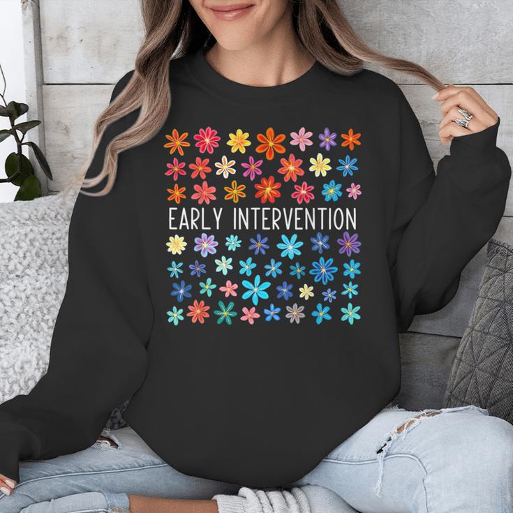 Retro Wildflower Early Intervention Teacher Interventionist Unisex Sweatshirt, funny design
