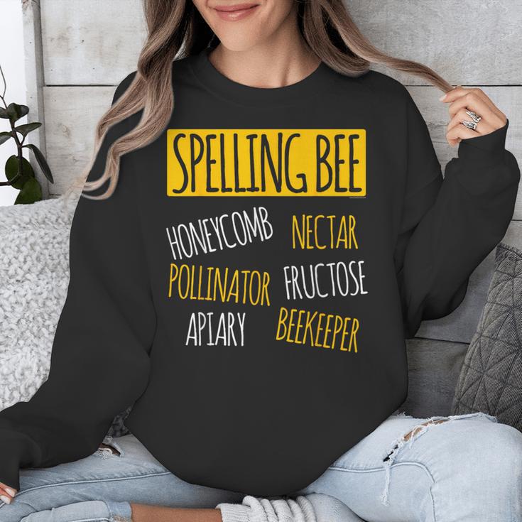 Spelling Bee Halloween Pun Costume Beekeeper Teacher Unisex Sweatshirt, funny design