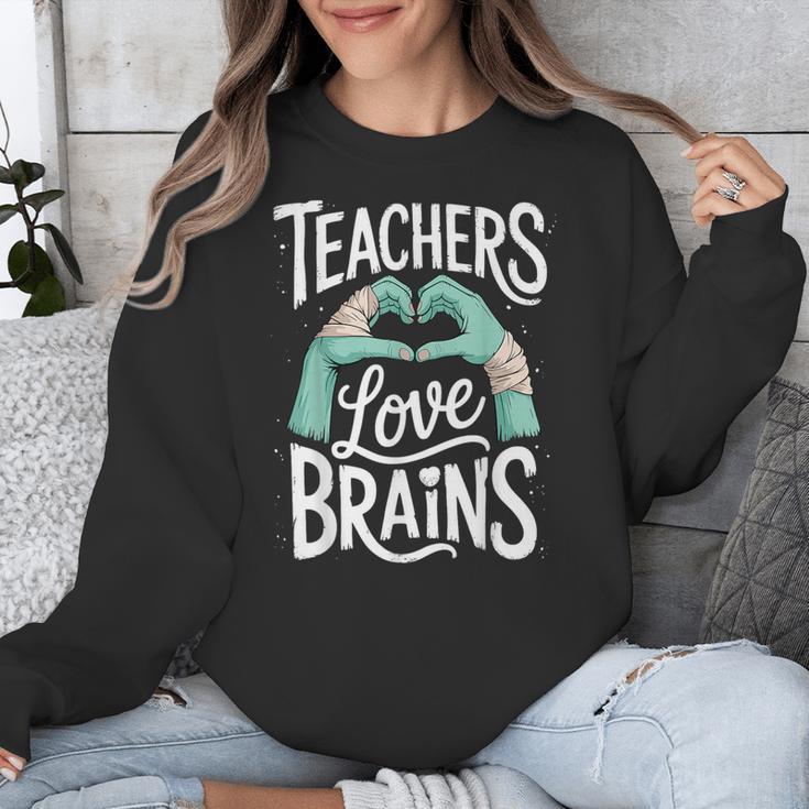 Teacher Halloween Shirt Women Men Teachers Love Brains Unisex Sweatshirt, funny design