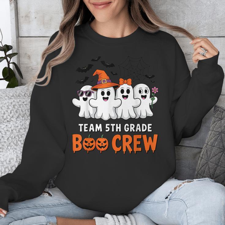 Team 5th Grade Boo Crew Halloween Teacher Student Costume Unisex Sweatshirt, funny design Team 5th Grade Boo Crew Halloween Teacher Student Costume Unisex Sweatshirt, funny design
