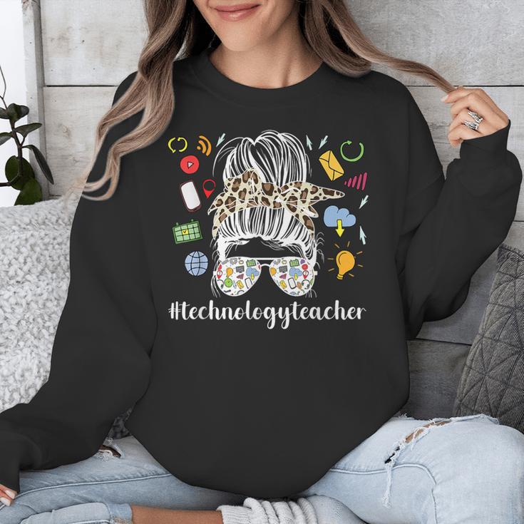 Technology Teacher Messy Bun Technology Teaching Unisex Sweatshirt, funny design Technology Teacher Messy Bun Technology Teaching Unisex Sweatshirt, funny design