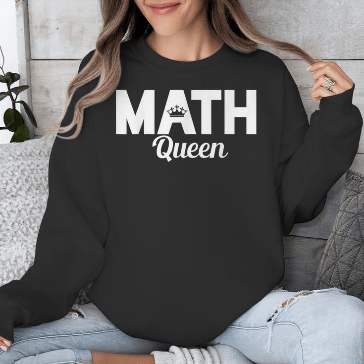 TeeArt Math Mathematics Queen Math Teacher Unisex Sweatshirt, funny design