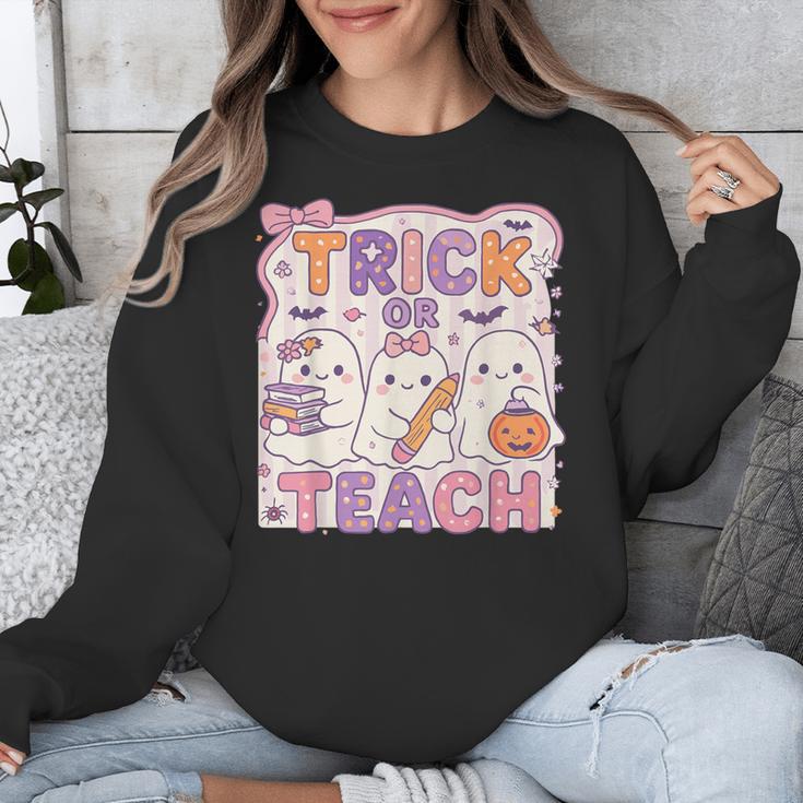 Trick Or Teach Retro Halloween Teacher Look Unisex Sweatshirt, funny design
