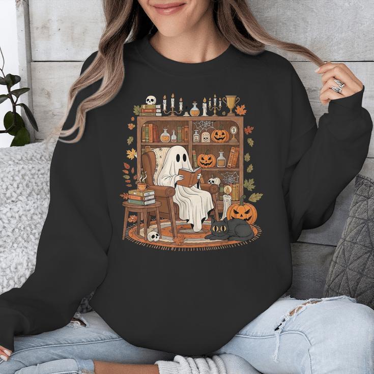 Vintage Ghost Book Reading Pumpkin Gothic Halloween Teachers Unisex Sweatshirt, funny design Vintage Ghost Book Reading Pumpkin Gothic Halloween Teachers Unisex Sweatshirt, funny design