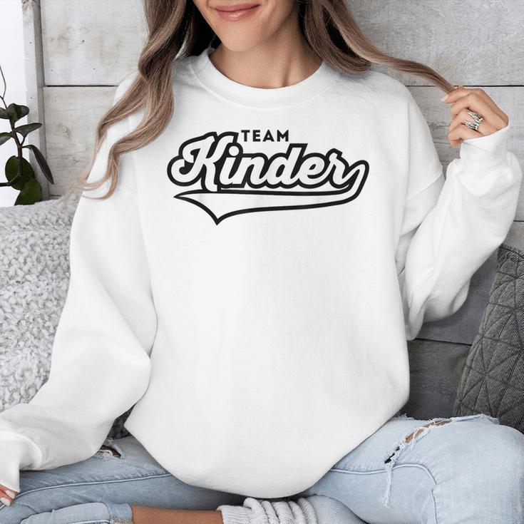 Kindergarten TEAM School Teacher Kinder Baseball-Style Shirt Unisex Sweatshirt, funny design
