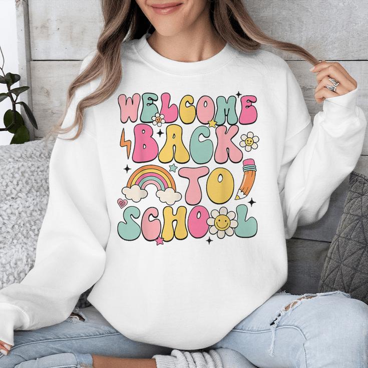 Retro Welcome Back To School Teacher Appreciation Boys Girls Unisex Sweatshirt, funny design