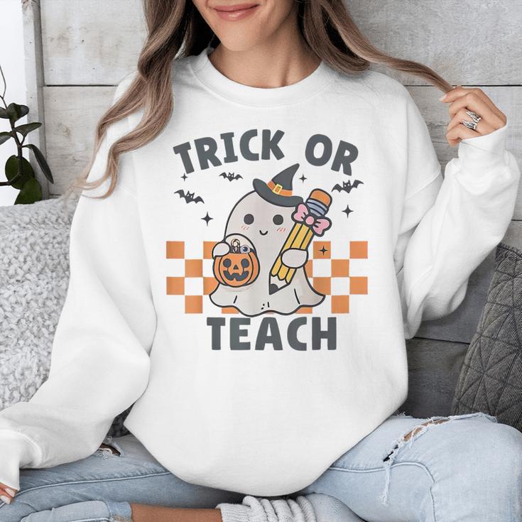 Trick Or Teach Teacher Unisex Sweatshirt, funny design Trick Or Teach Teacher Unisex Sweatshirt, funny design