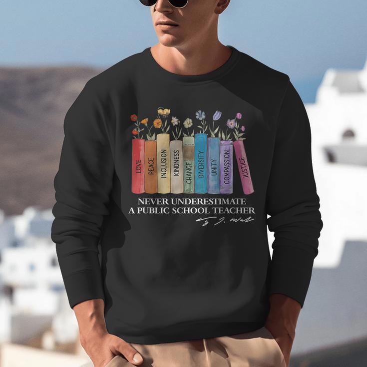 Floral Books Never Underestimate A Public School Teacher Unisex Sweatshirt, funny gift Floral Books Never Underestimate A Public School Teacher Unisex Sweatshirt, funny gift