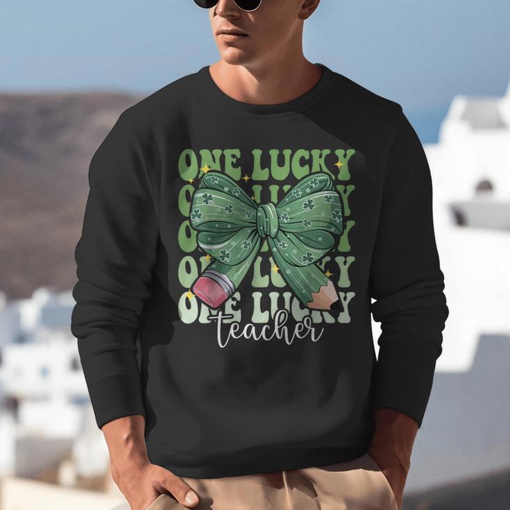 One Lucky Teacher Coquette Bow St Patricks Day Teacher Unisex Sweatshirt, funny gift