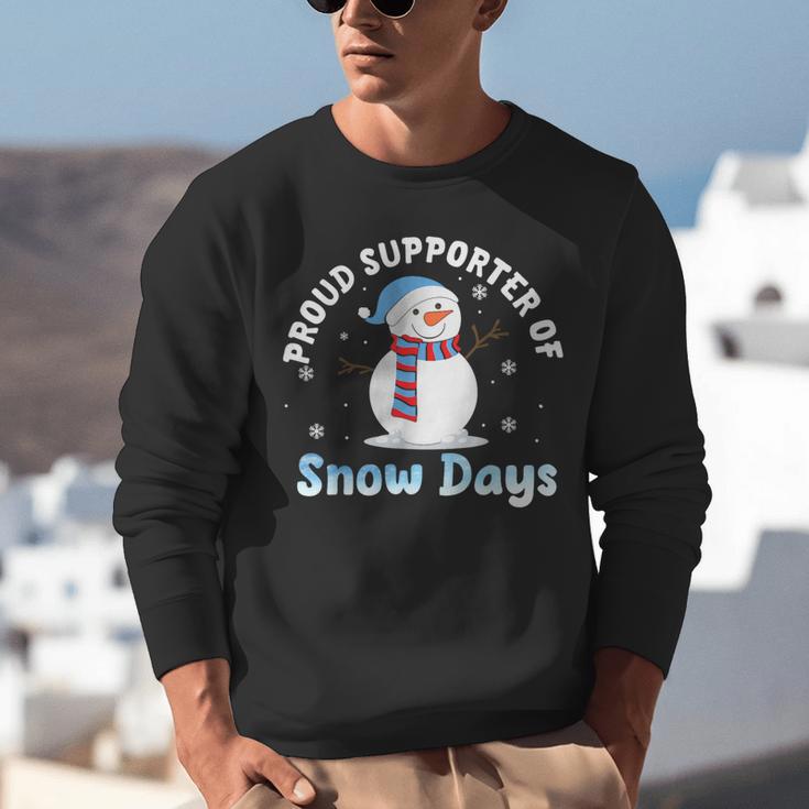 Proud Supporter Of Snow Days Teacher Unisex Sweatshirt, funny gift Proud Supporter Of Snow Days Teacher Unisex Sweatshirt, funny gift