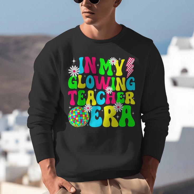 Retro Groovy In My Glowing Teacher Era Happy Teacher's Day Unisex Sweatshirt, Groovy Teacher Sweatshirts, funny gift Retro Groovy In My Glowing Teacher Era Happy Teacher's Day Unisex Sweatshirt, Groovy Teacher Sweatshirts, funny gift