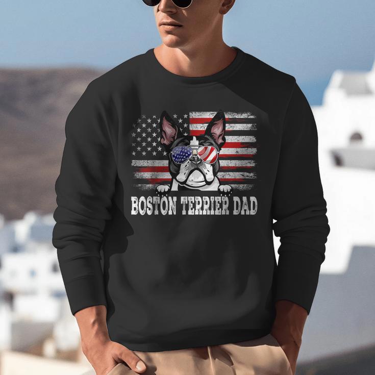 Vintage Boston Terrier Dad American Flag Father's Day Unisex Sweatshirt, American Boston Terrier Sweatshirts, Boston Terrier Dad Sweatshirts, funny gift