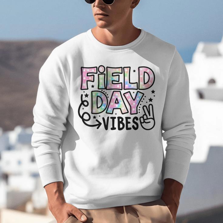 Field Day Vibes For Teacher Kids Happy Field Day 2025 Unisex Sweatshirt, funny gift Field Day Vibes For Teacher Kids Happy Field Day 2025 Unisex Sweatshirt, funny gift