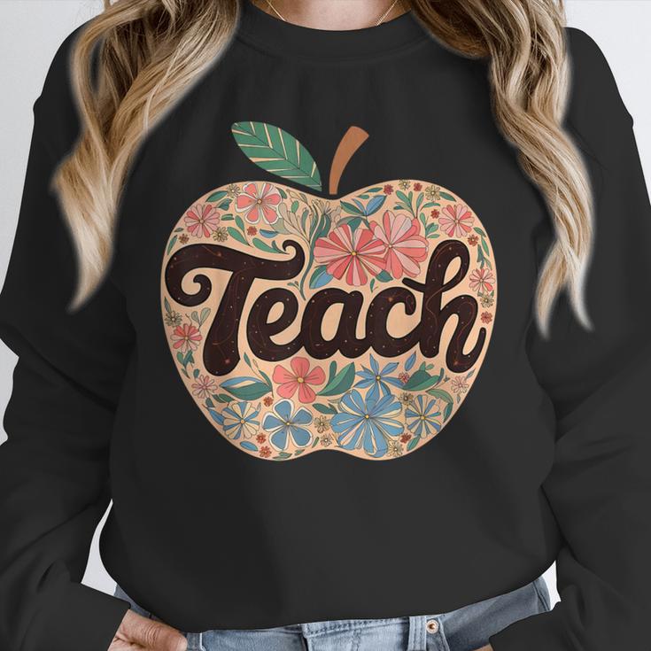 Cute Teacher With Apple Retro Teacher Kids Back To School Unisex Sweatshirt, novelty gifts, funny gifts Cute Teacher With Apple Retro Teacher Kids Back To School Unisex Sweatshirt, novelty gifts, funny gifts