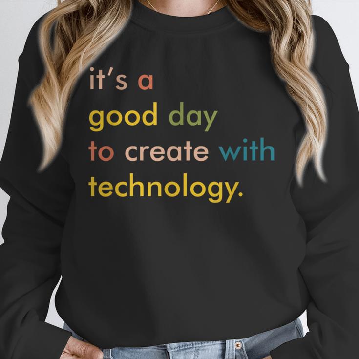 Retro Technology Teacher Shirt Tech Teacher Unisex Sweatshirt, novelty gifts, funny gifts