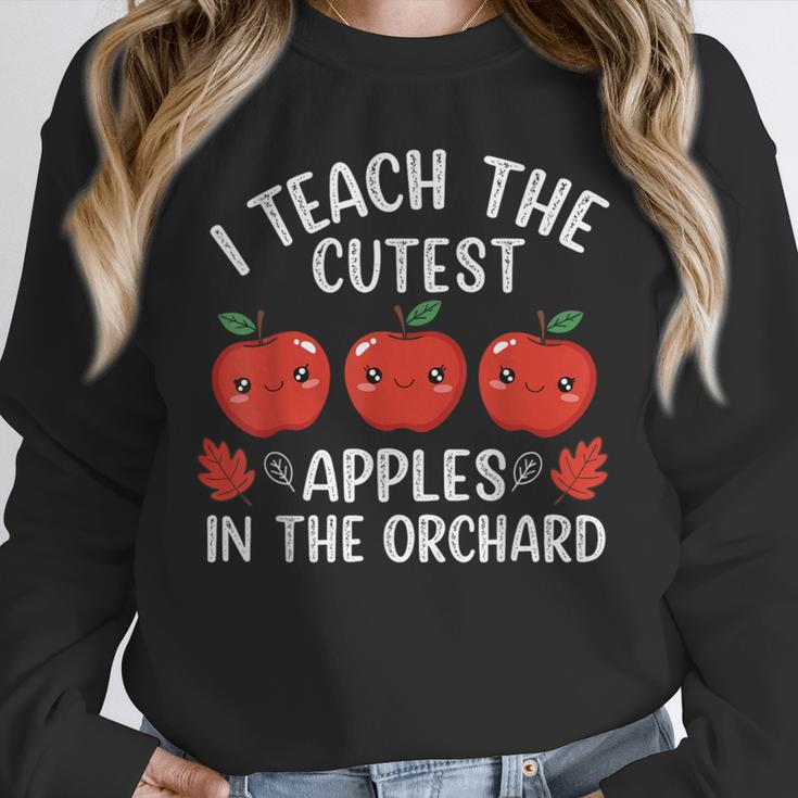 I Teach The Cutest Apples In The Orchard Cute Fall Teacher Unisex Sweatshirt, novelty gifts, funny gifts I Teach The Cutest Apples In The Orchard Cute Fall Teacher Unisex Sweatshirt, novelty gifts, funny gifts
